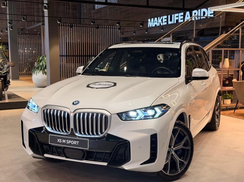 bmw x5 3.0 i6 turbo hibrido xdrive50e m sport automatico 5p 2026