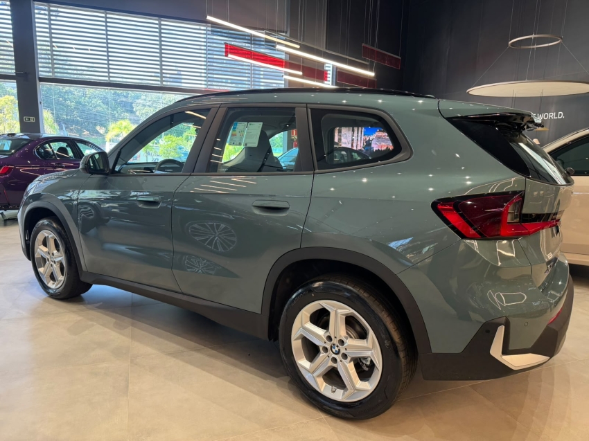 bmw x1 2.0 16v turbo gasolina sdrive20i gp steptronic 1.9 5p automatico 20263
