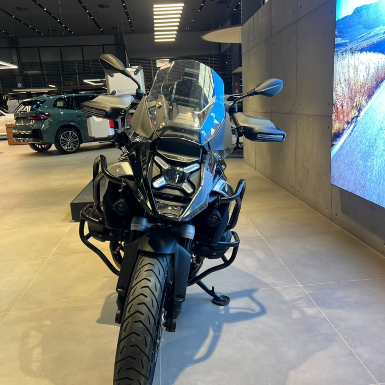 r1300gs triple black 2024 -2