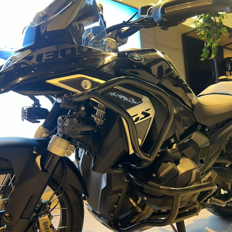 r1300gs triple black 2024 -1