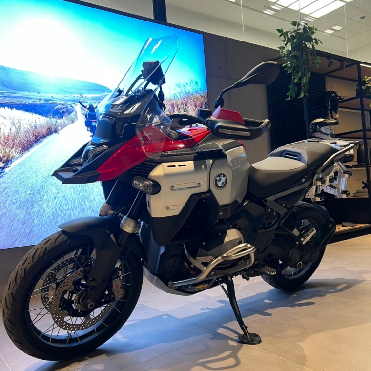 r1300gs a plus -