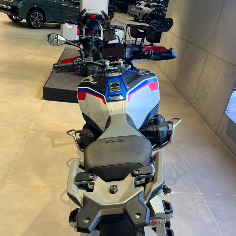 r1300gs adventure trophy 2025 -9