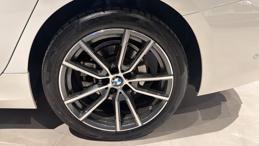 bmw 320i 2.0 16v turbo flex gp automatico gasolina 5p 202413