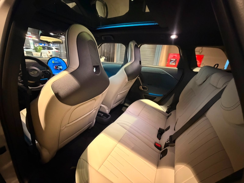 mini aceman 54,2 kw eletrico se 2.0 5p automatico 202612