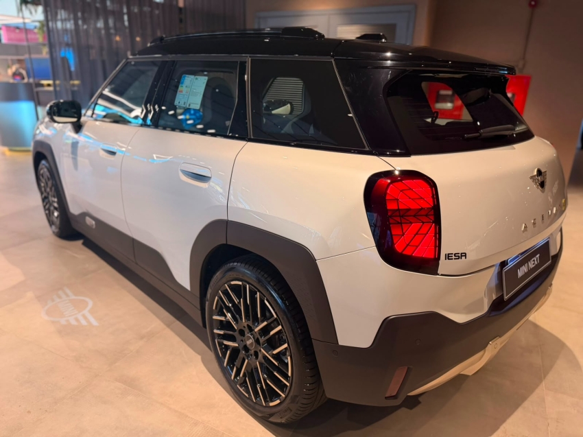mini aceman 54,2 kw eletrico se 2.0 5p automatico 20265