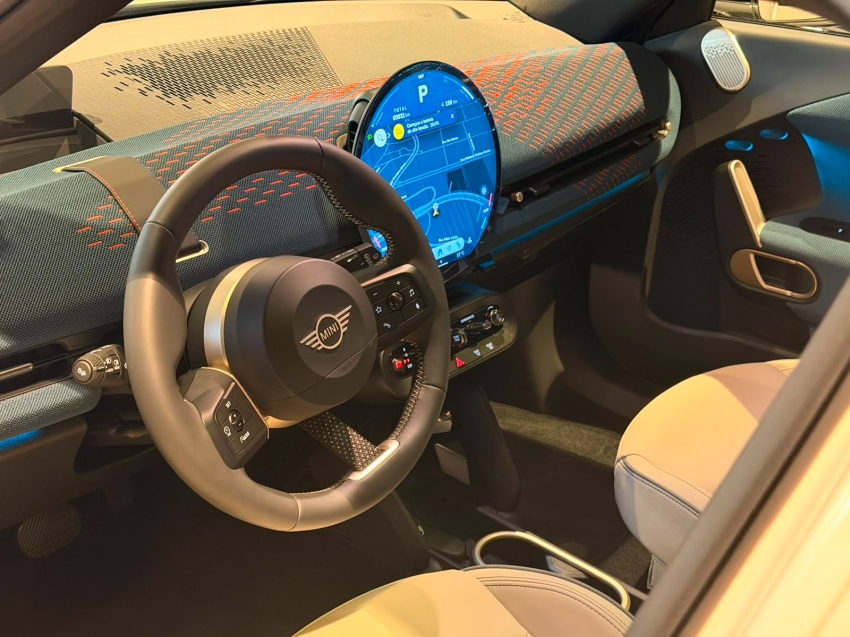 mini aceman 54,2 kw eletrico se 2.0 5p automatico 20269