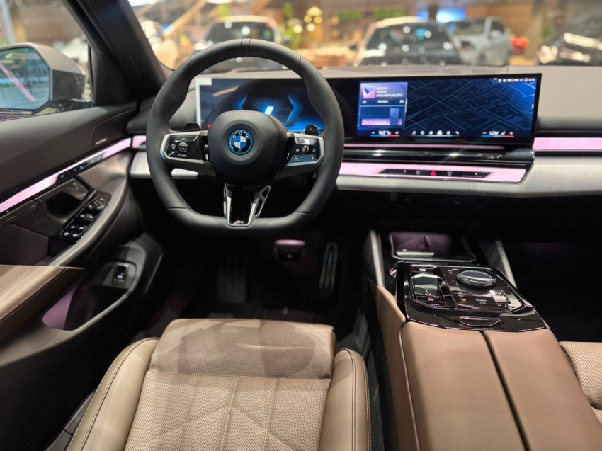 bmw 530e 2.0 twinpower phev m sport automatico eletrico 5p 202611