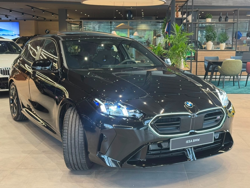 bmw m 135i 2.0 16v turbo gasolina xdrive steptronic 5p automatico 20261
