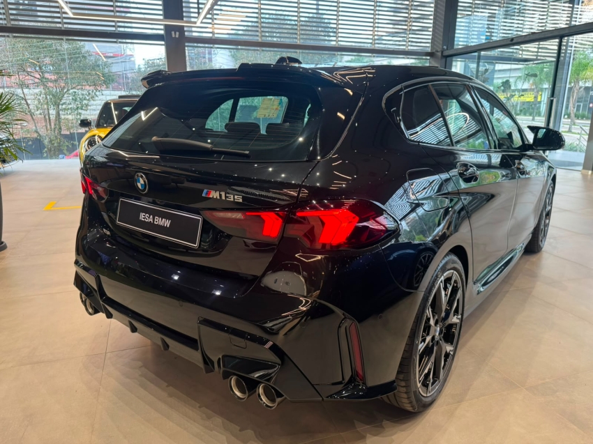 bmw m 135i 2.0 16v turbo gasolina xdrive steptronic 5p automatico 20264