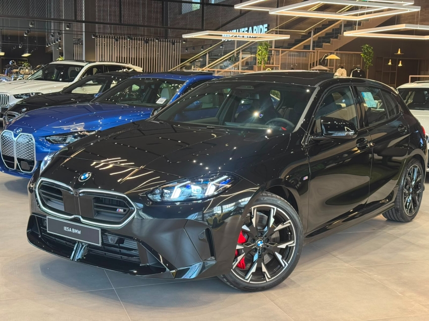 bmw m 135i 2.0 16v turbo gasolina xdrive steptronic 5p automatico 20260