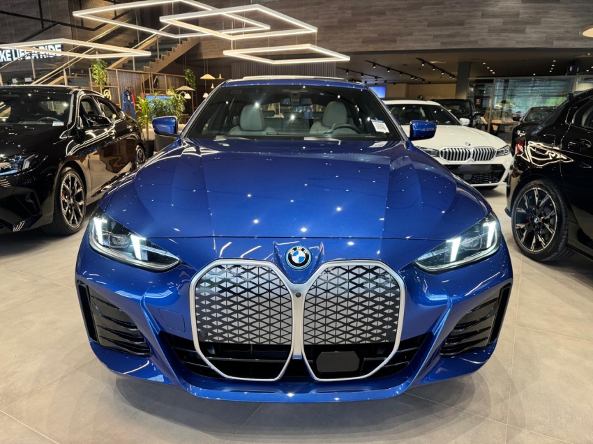 bmw i4 eletrico edrive40 m sport 5p automatico 20250