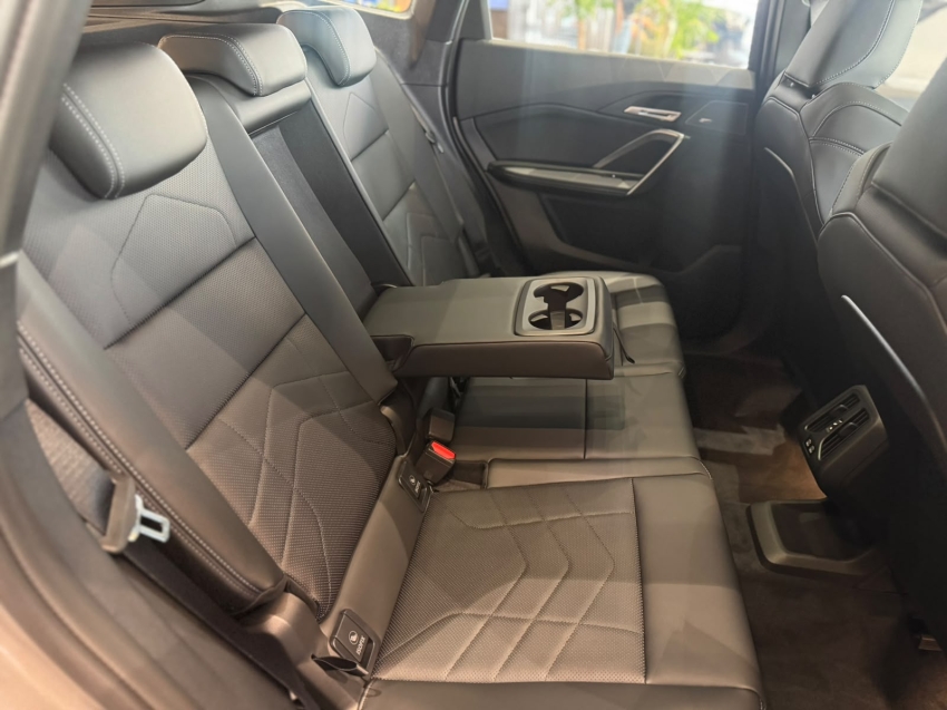 bmw x1 2.0 16v turbo gasolina sdrive20i m sport steptronic 1.9 5p automatico 202714