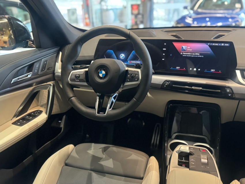 bmw x1 2.0 16v turbo gasolina sdrive20i m sport steptronic 1.9 5p automatico 20279
