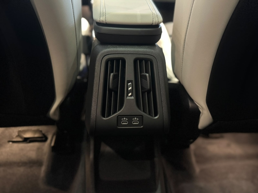 bmw x1 2.0 16v turbo gasolina sdrive20i m sport steptronic 1.9 5p automatico 202717