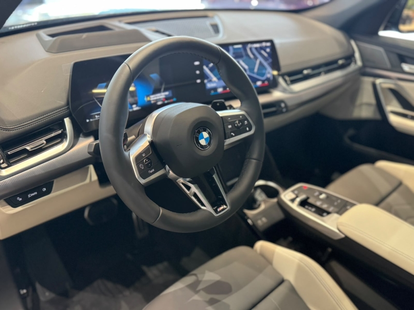 bmw x1 2.0 16v turbo gasolina sdrive20i m sport steptronic 1.9 5p automatico 20277