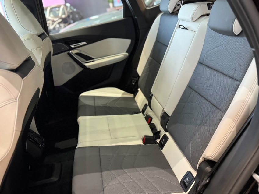 bmw x1 2.0 16v turbo gasolina sdrive20i m sport steptronic 1.9 5p automatico 202713