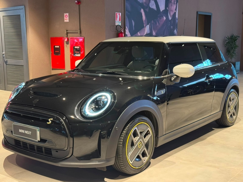 mini cooper se top 2p eletrico 2.0 3p automatico 20243