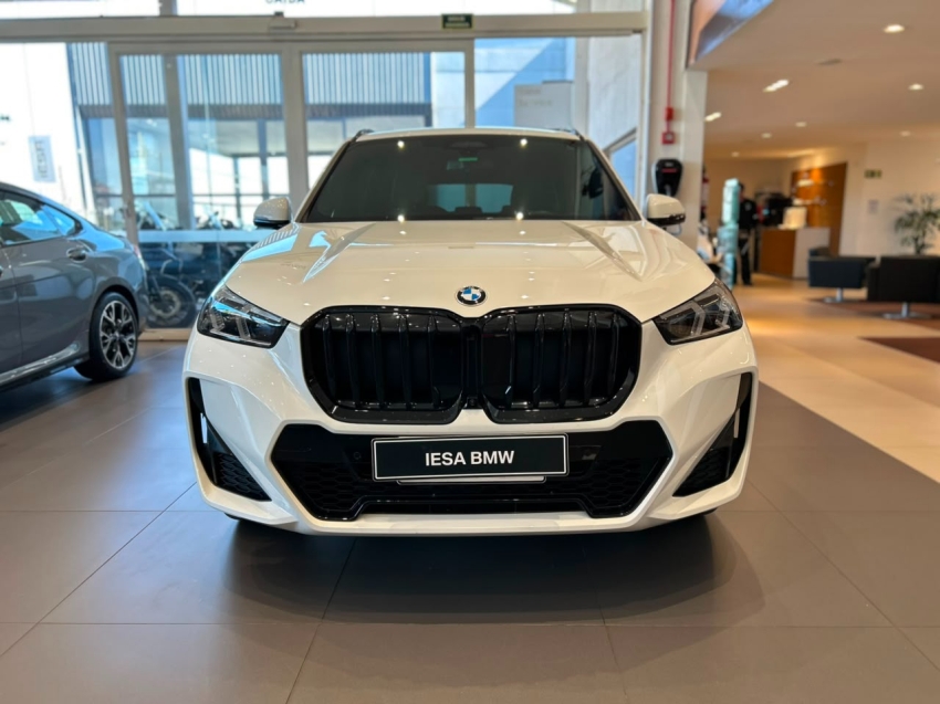bmw x1 2.0 16v turbo gasolina sdrive20i m sport steptronic 4p automatico 20261