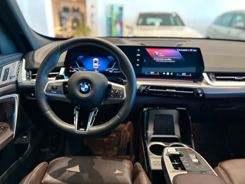 bmw x1 2.0 16v turbo gasolina sdrive20i m sport steptronic 4p automatico 202611