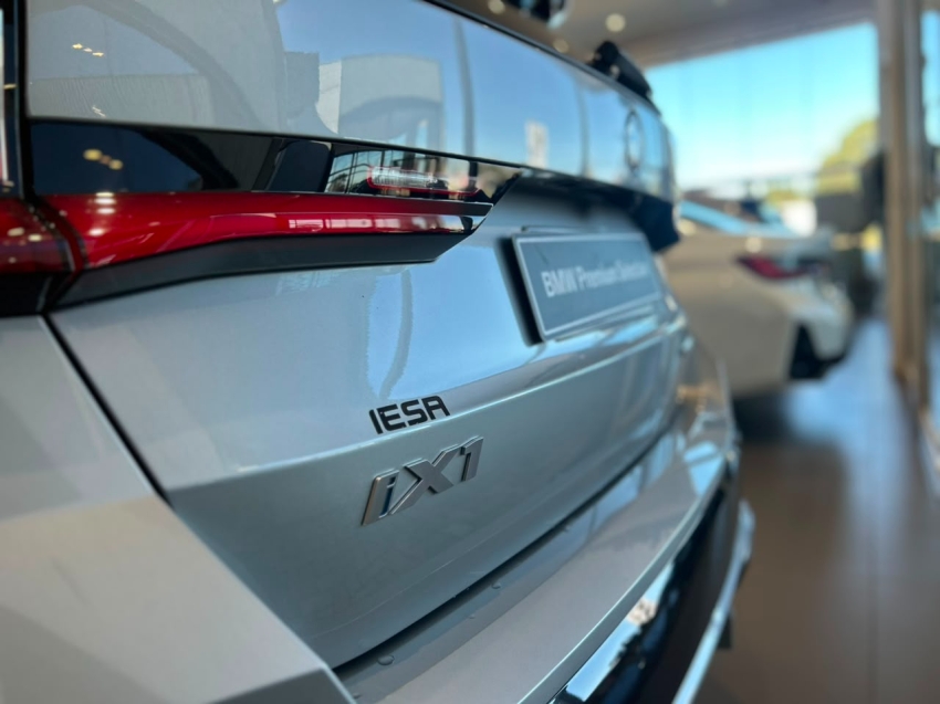 bmw ix1 eletrico xdrive30 m sport 4p automatico 20256