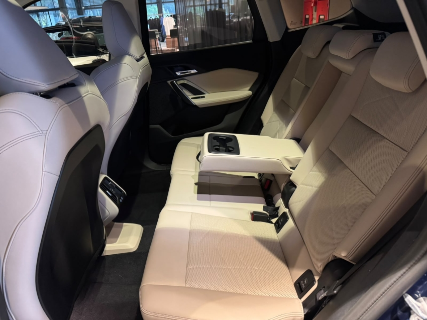bmw x1 2.0 16v turbo gasolina sdrive20i x-line steptronic 5p automatico 202518