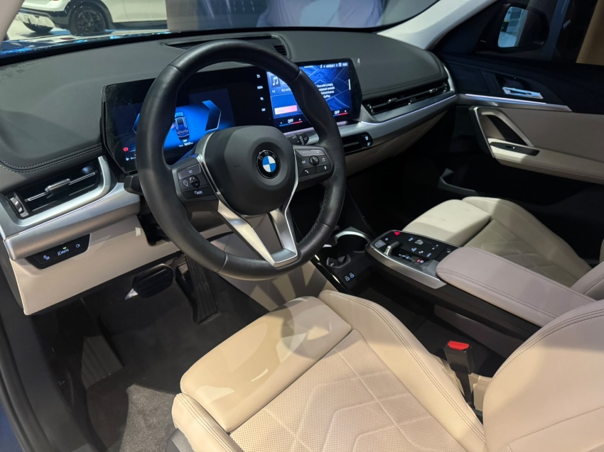 bmw x1 2.0 16v turbo gasolina sdrive20i x-line steptronic 5p automatico 202513