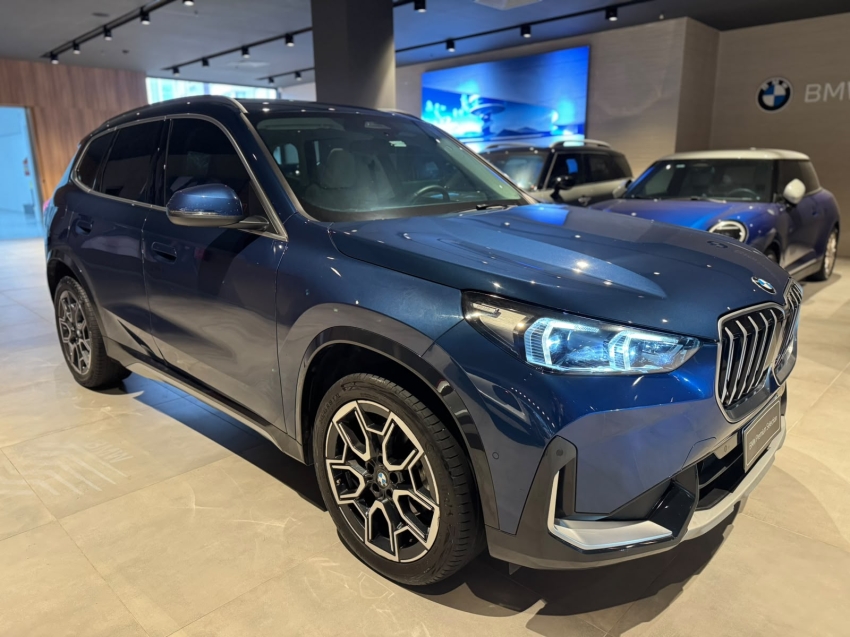 bmw x1 2.0 16v turbo gasolina sdrive20i x-line steptronic 5p automatico 20252