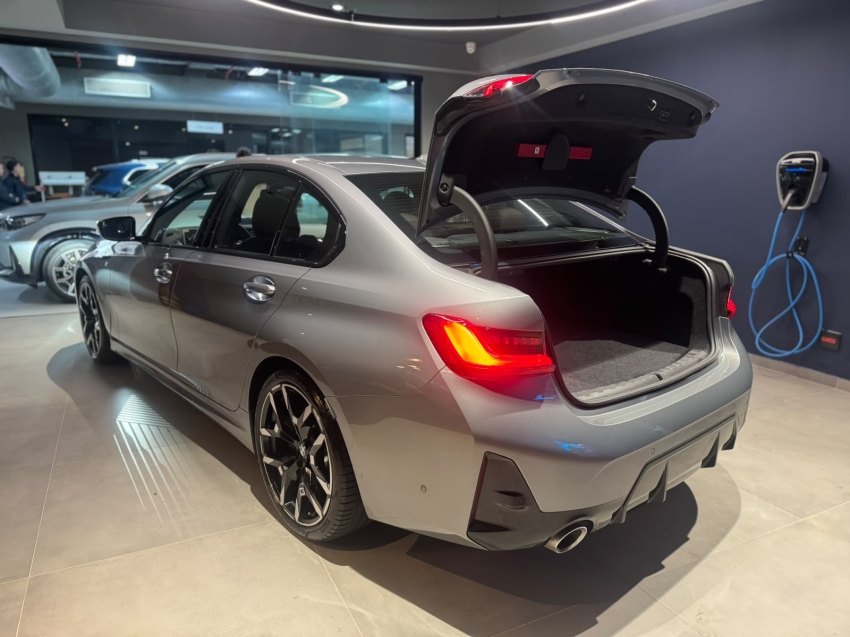 bmw 320i 2.0 16v turbo flex m sport automatico gasolina 5p 20267
