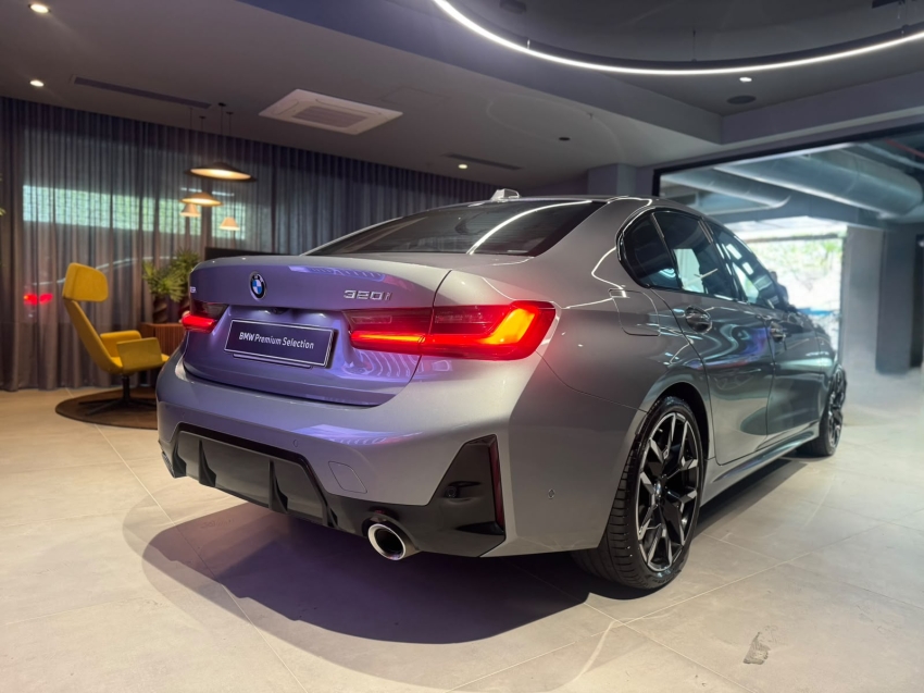 bmw 320i 2.0 16v turbo flex m sport automatico gasolina 5p 20266