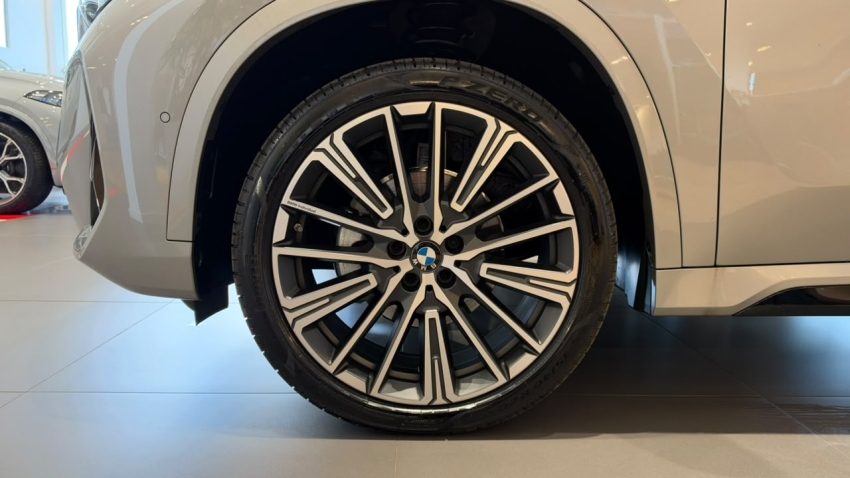 bmw x1 2.0 16v turbo gasolina sdrive20i m sport steptronic 5p automatico 202612