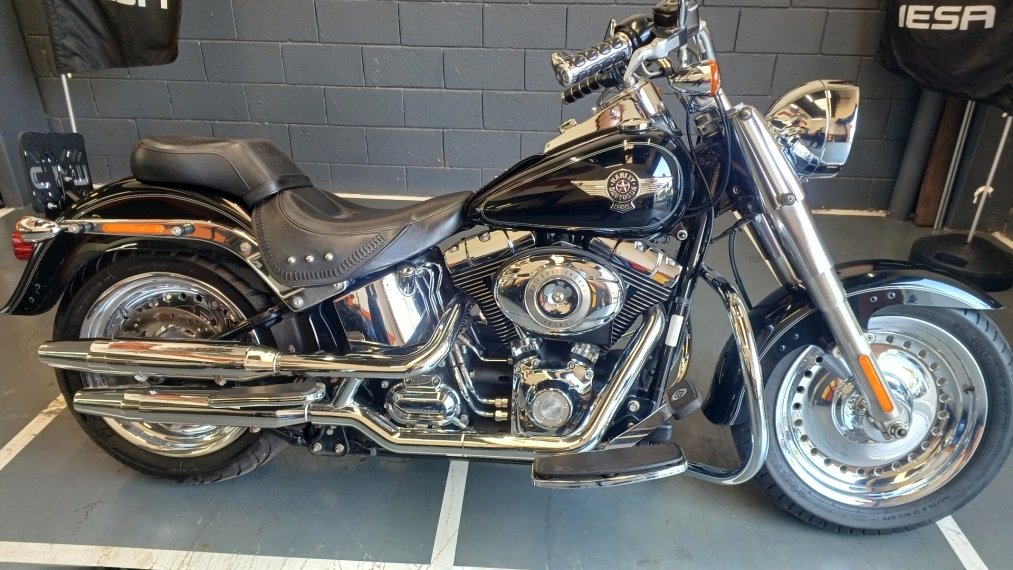 softail fat boy 2011