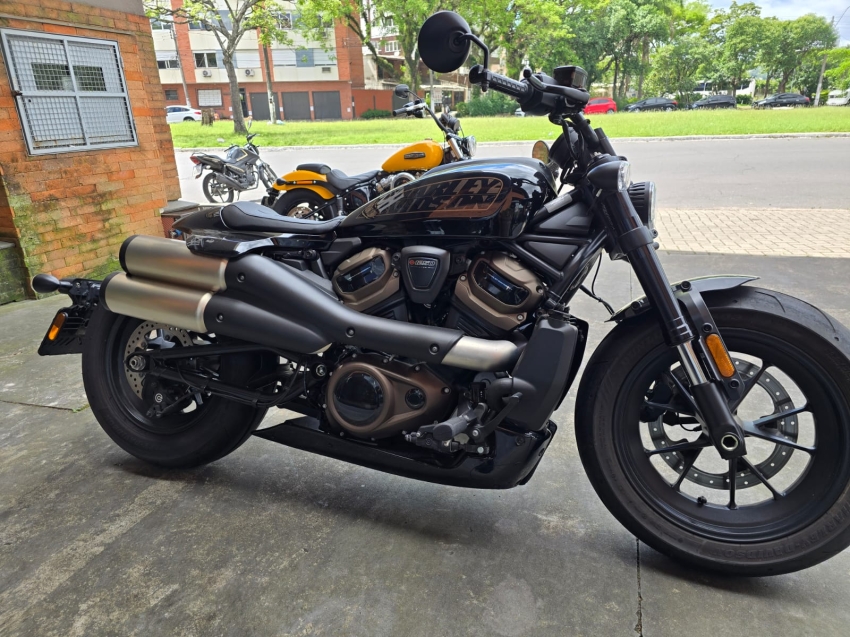 sportster s1250 2023 com apenas 1000km
