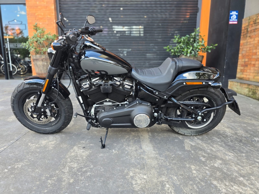 fat bob 114 2023 com 10.000km
