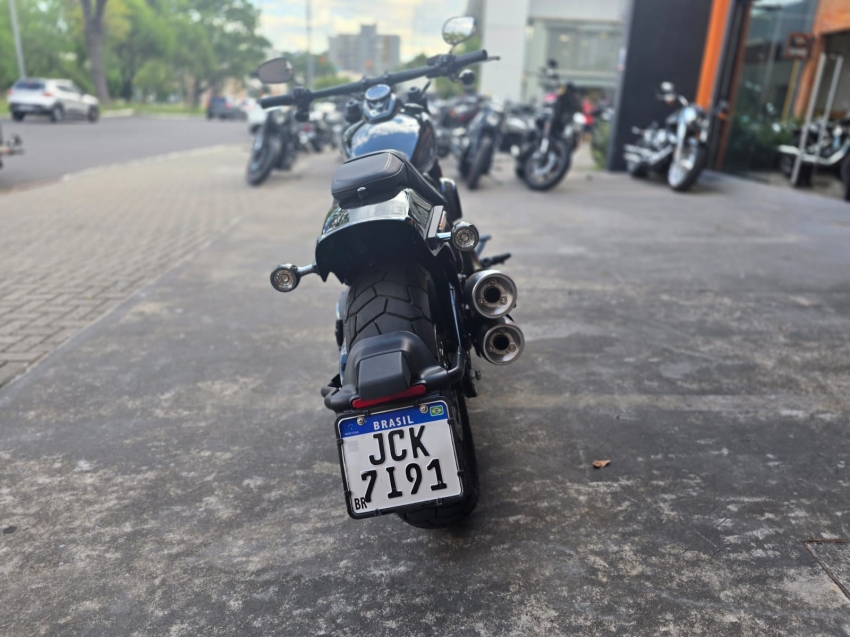 fat bob 114 2023 com 10.000km6