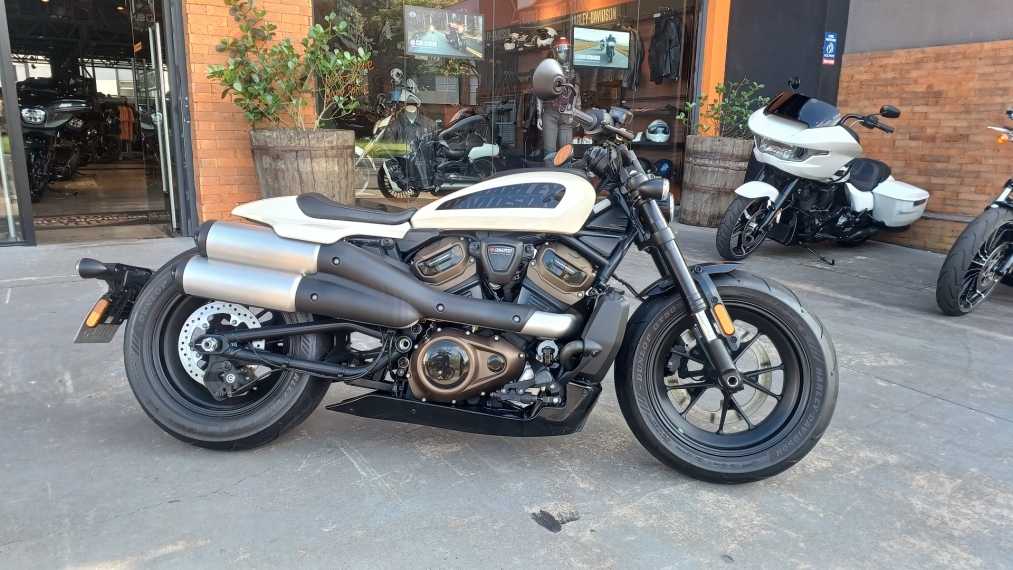 sportster s 2022 com baixo km