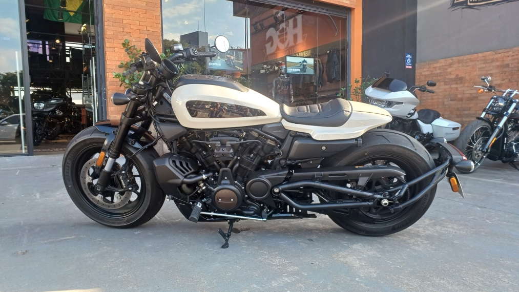 sportster s 2022 com baixo km