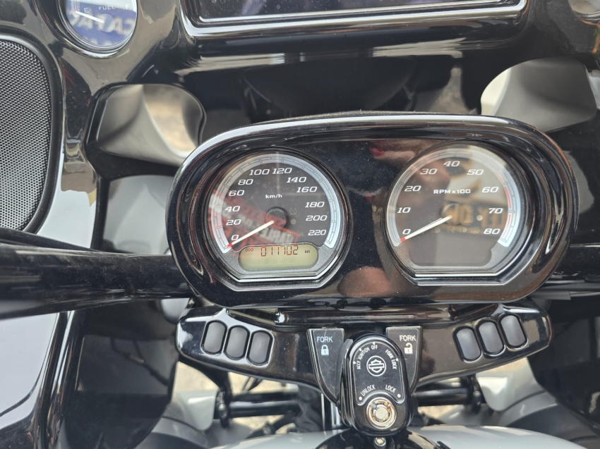 harley davidson road glide ultra fl trk 1868 gasolina manual 20243