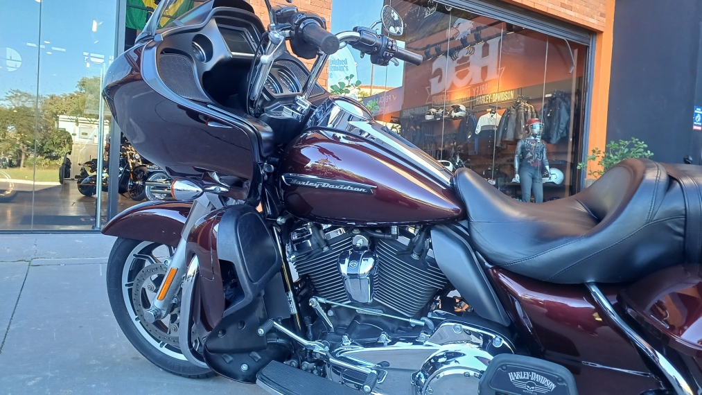 road glide  2018 com baixo km