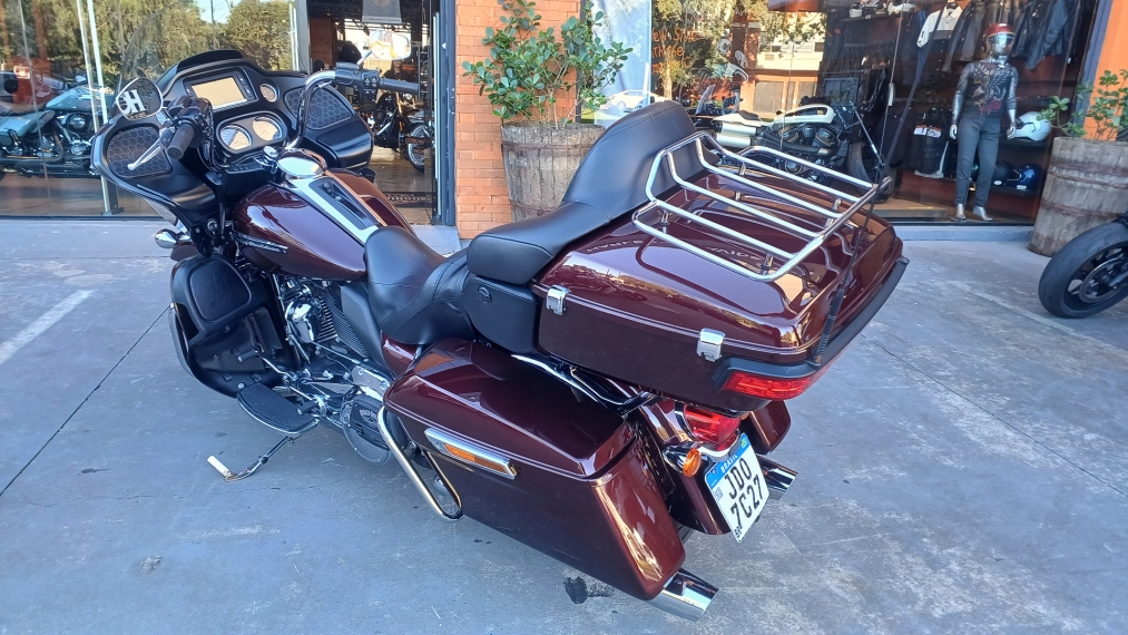 road glide  2018 com baixo km