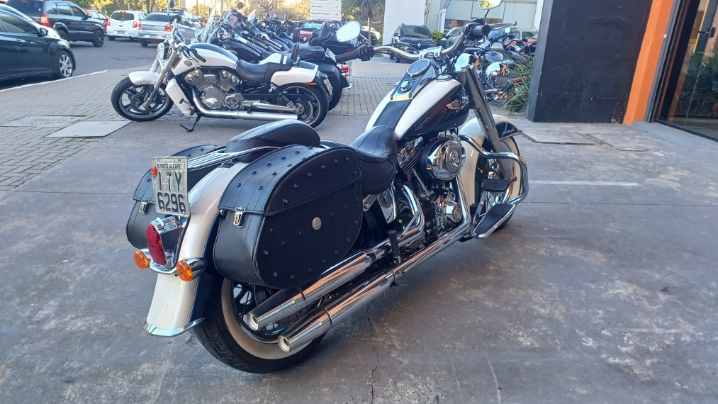 deluxe 2012 com apenas 22 mil km