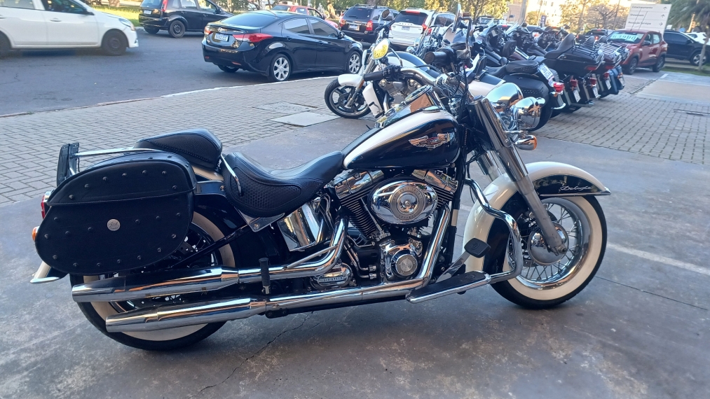 deluxe 2012 com apenas 22 mil km