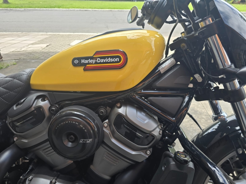 harley davidson night ster 975 gasolina automatico 20233