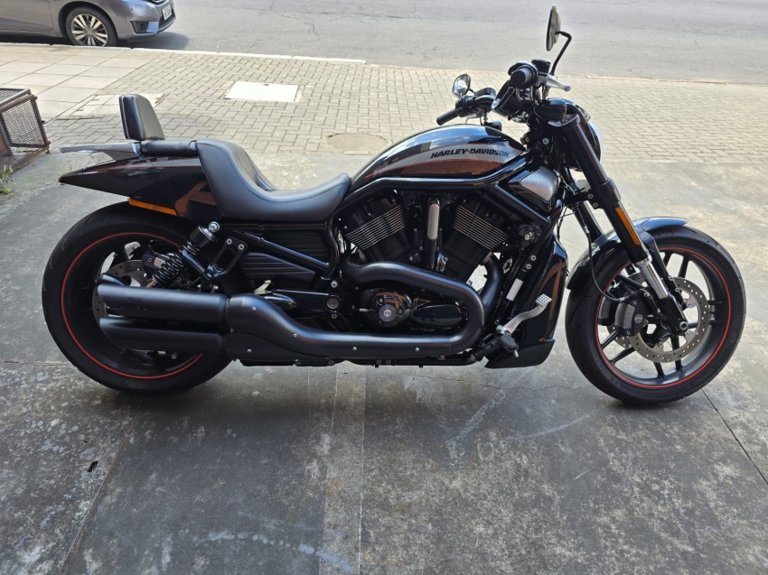 harley davidson v-rod night rod special 1247 gasolina 20149