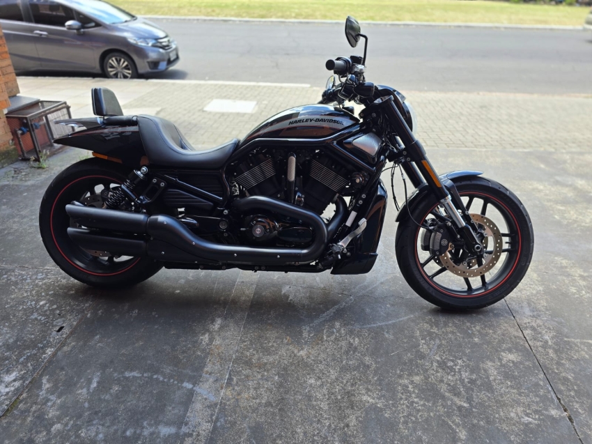 harley davidson v-rod night rod special 1247 gasolina 20146