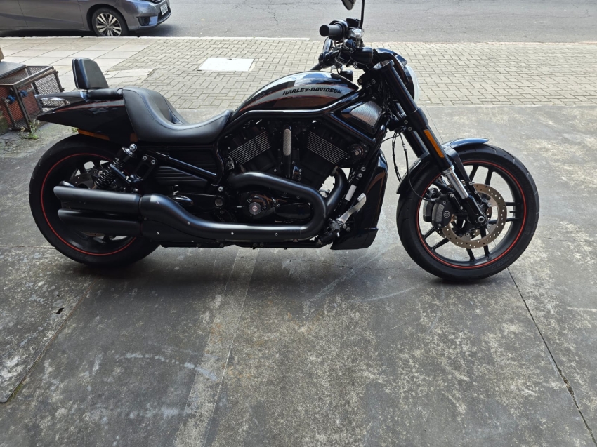 harley davidson v-rod night rod special 1247 gasolina 20143