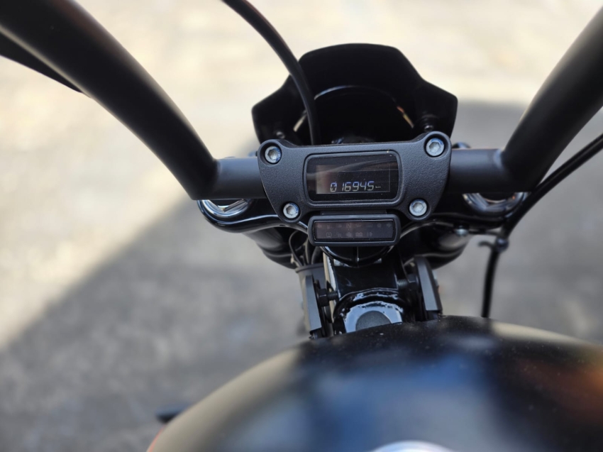 harley davidson street bob softail 1745 gasolina 20185