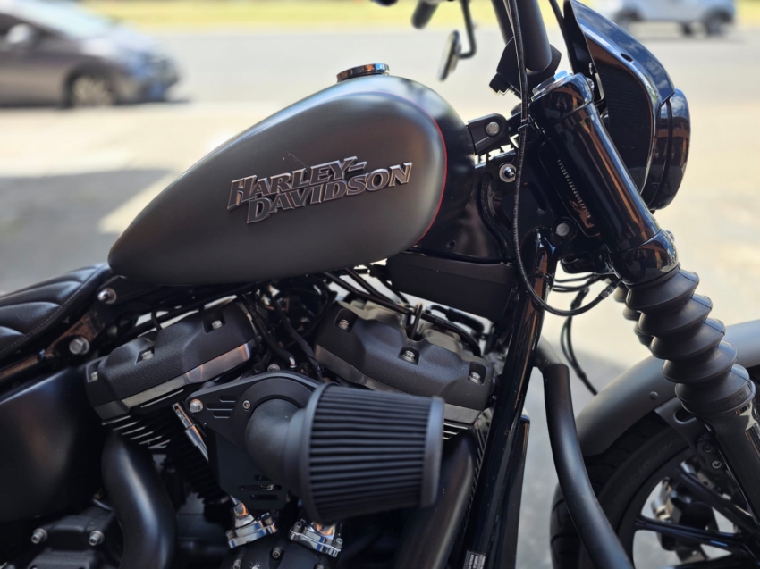 harley davidson street bob softail 1745 gasolina 20184