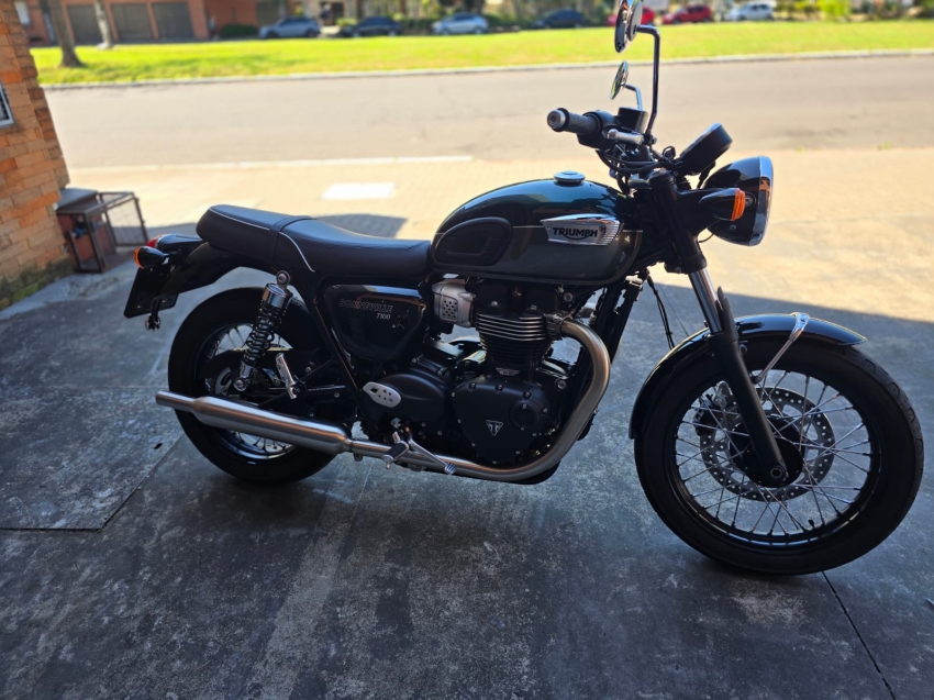 triumph bonneville t-100 900 gasolina manual 20244