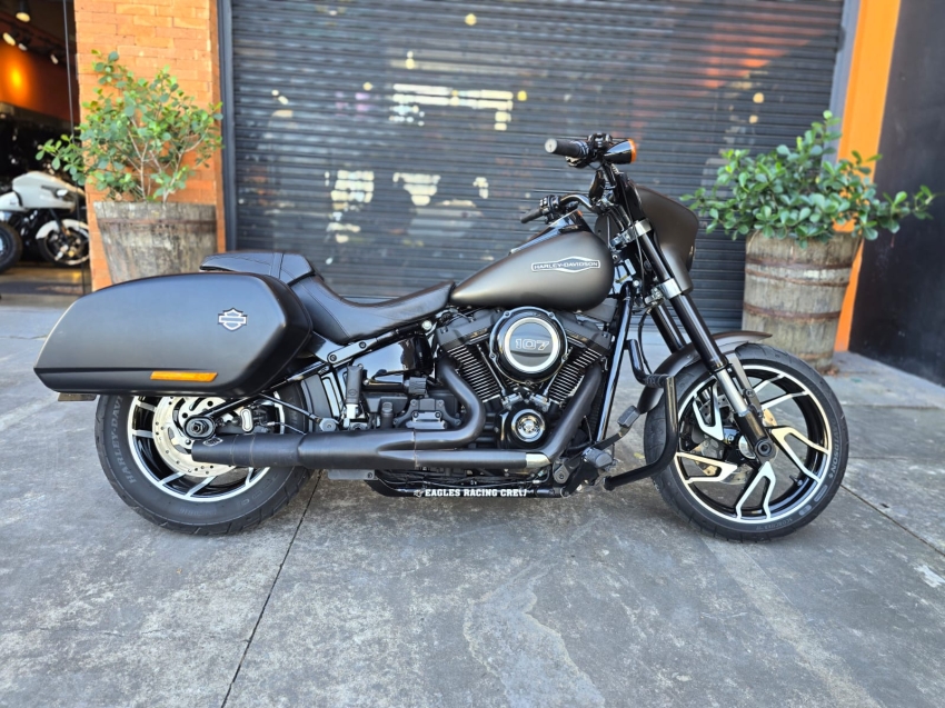 harley davidson sport glide . 1745 gasolina manual 20202