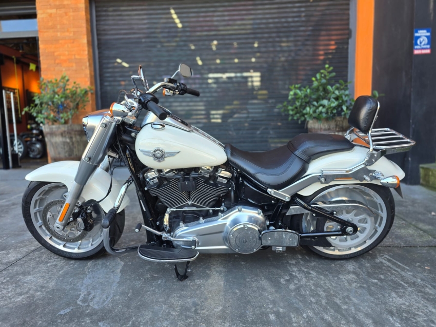 harley davidson fat boy 114 . 1868 gasolina manual 20180